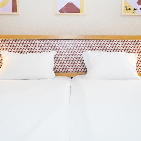 Flag Hotel Lisboa Oeiras Bagian luar foto