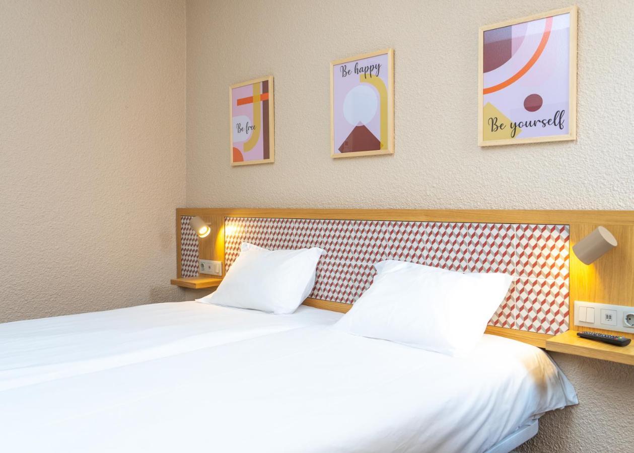 Flag Hotel Lisboa Oeiras Bagian luar foto